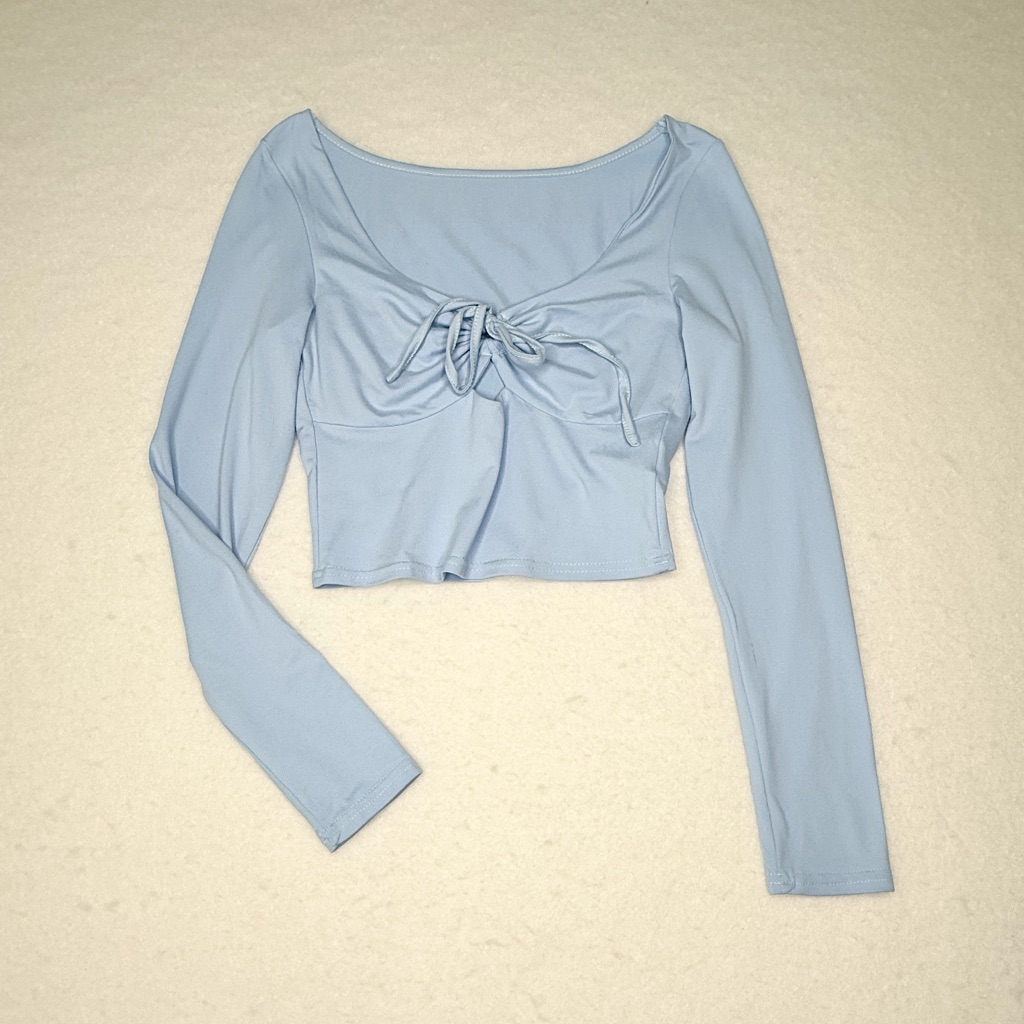 Light Blue Long Sleeve Women's Top Pre-Owned Size M Croptop
